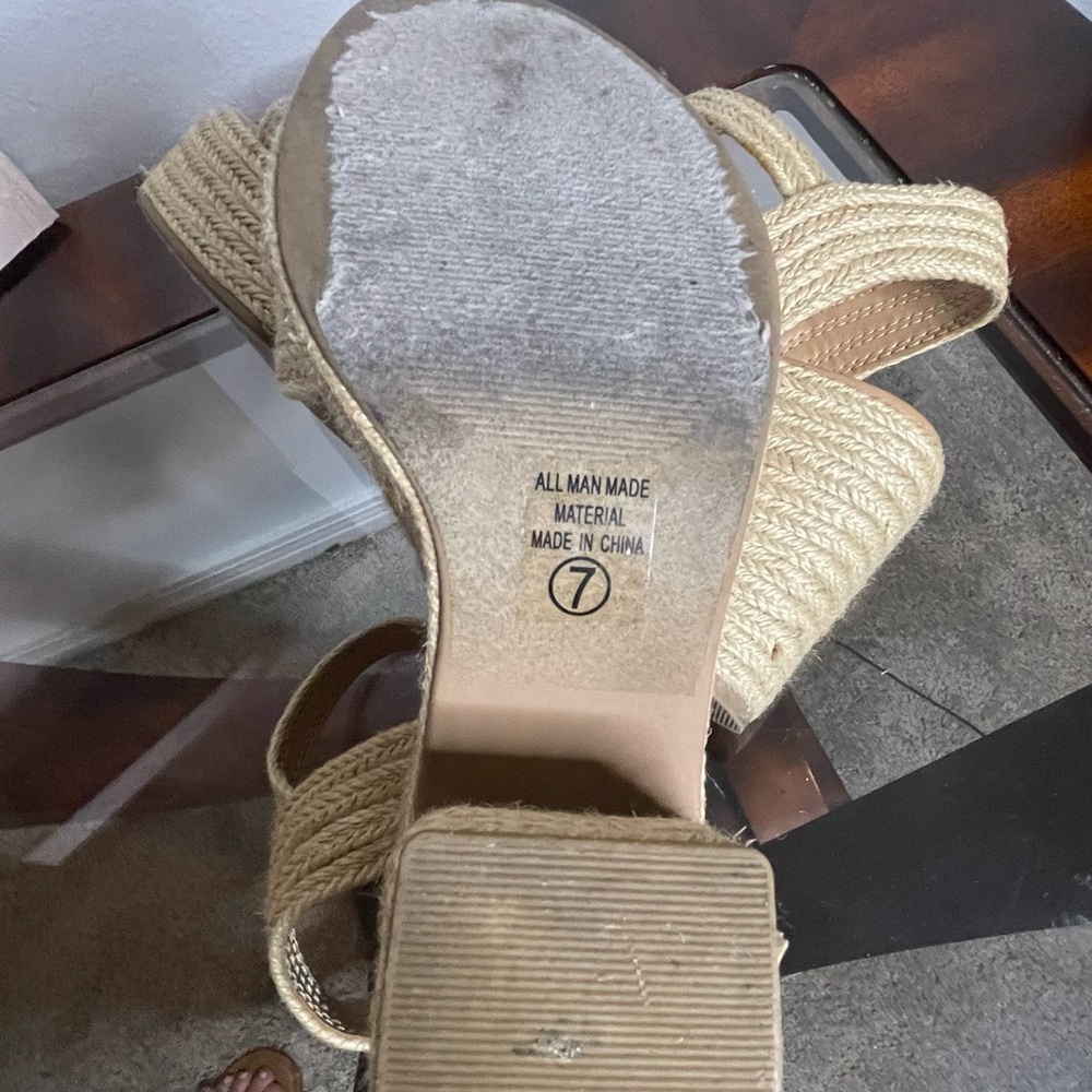 Soda- CASTLE Nude Woven Jute Wedge Heel Sandal in Size 7 - Picture 12 of 16